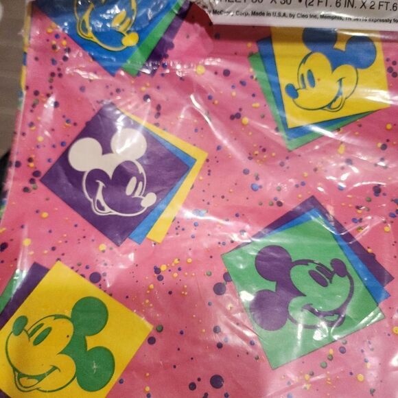 Vintage Disney Retro  2pc Gift Wrap - Picture 6 of 7